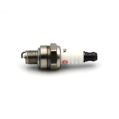 أجزاء محرك المولدات الأصلية Takumi CMR7A تحل محل OEM NGK Spark Plug 131-071