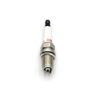 قطع غيار السيارات الأصلية B6RETC 18811-08061 Spark Plug OEM HYUNDAI KIA